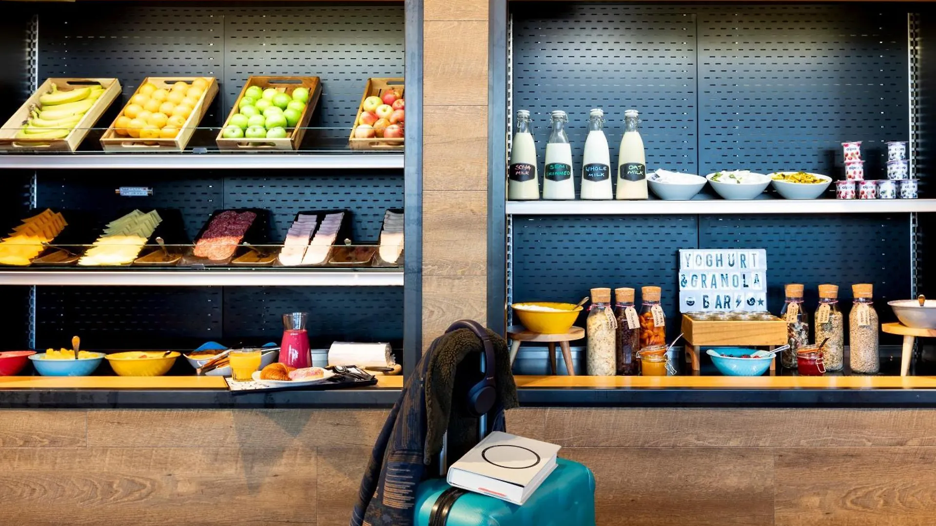5 Airport Hotels Near St Katharine Docks That Deliver on Location