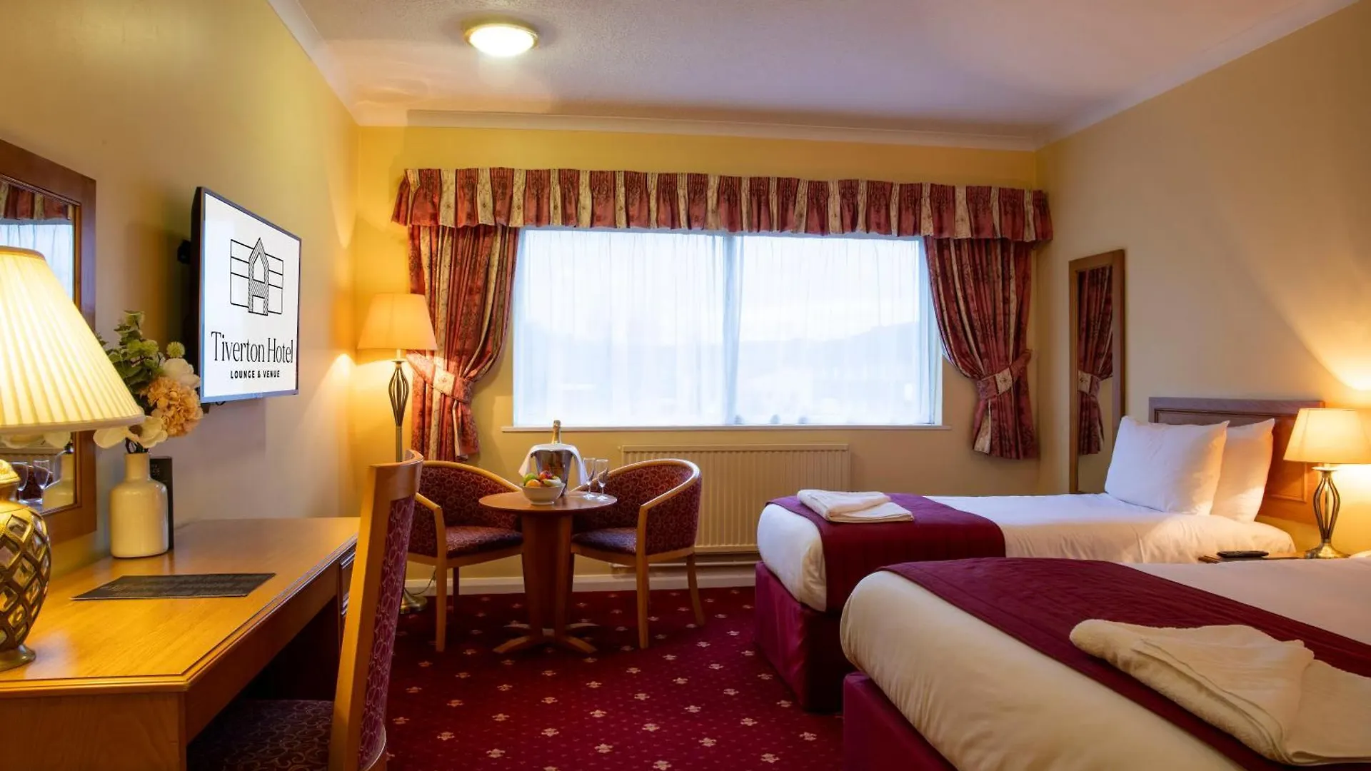4 Family Hotels Close to Diggerland Devon, Tiverton