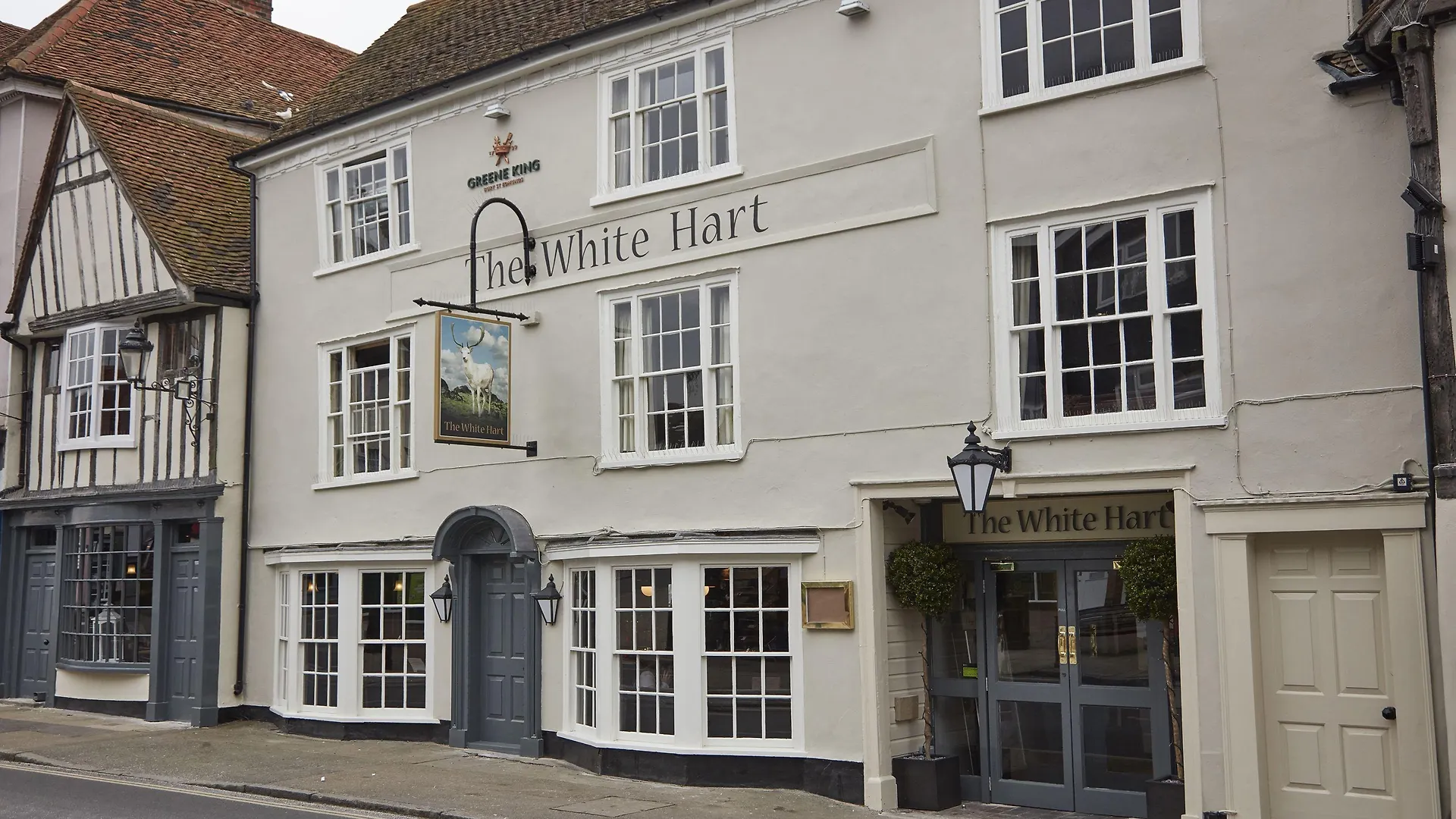 5 Hotels Near East Anglian Railway Museum That Stand Out